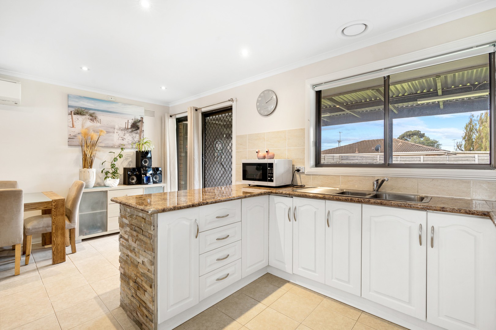 12 Grevillea Avenue, Corio, VIC 3214, Corio - Thumbnail 2