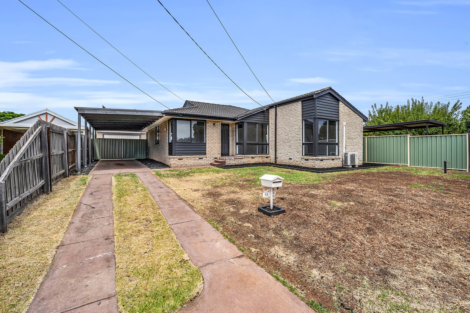 12 Hagen Close, Hoppers Crossing, VIC 3029 - Thumbnail 1 - 02/02/2026