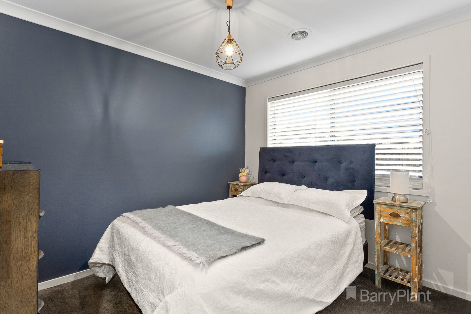 12 Hammond Road, Cranbourne West, VIC 3977, Cranbourne West - Thumbnail 8