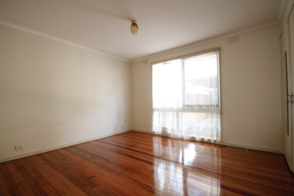 12 Haverbrack Drive, Mulgrave, VIC 3170, Mulgrave - Thumbnail 3