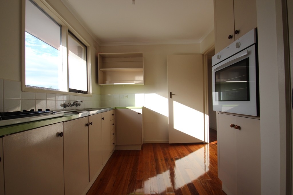 12 Haverbrack Drive, Mulgrave, VIC 3170, Mulgrave - Thumbnail 4