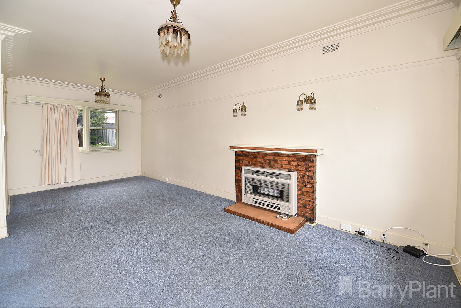12 Hawking Street, Preston, VIC 3072 - Thumbnail 1 - 15/12/2021