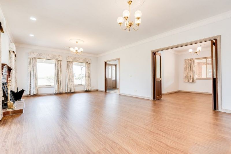 12 Hemswell Ct, Highton, VIC 3216 - Thumbnail 2 - 05/06/2026