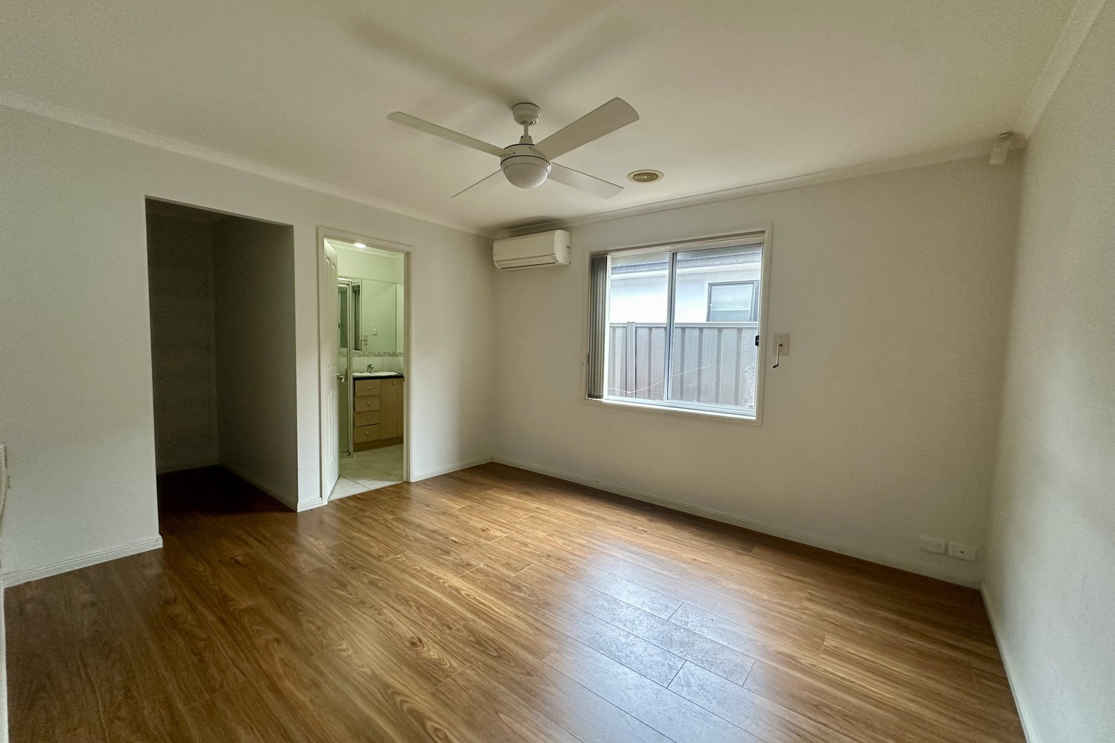 12 Hessing Green, Caroline Springs, VIC 3023, Caroline Springs - Thumbnail 7