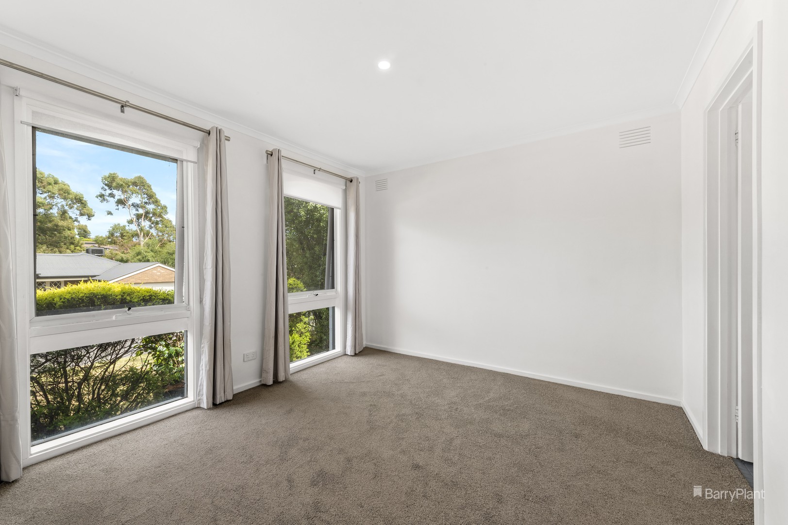 12 Heysen Grove, Doncaster East, VIC 3109, Doncaster East - Thumbnail 5