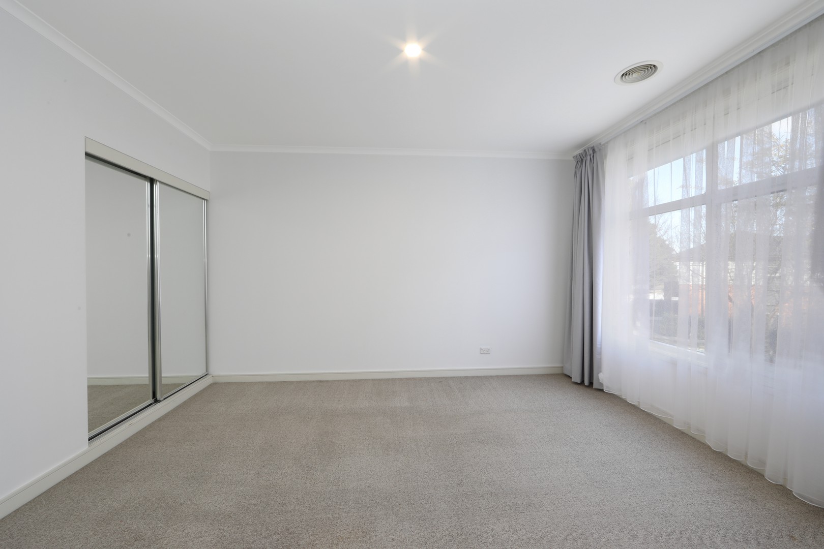 12 Heytesbury Place, Mulgrave, VIC 3170, Mulgrave - Thumbnail 4