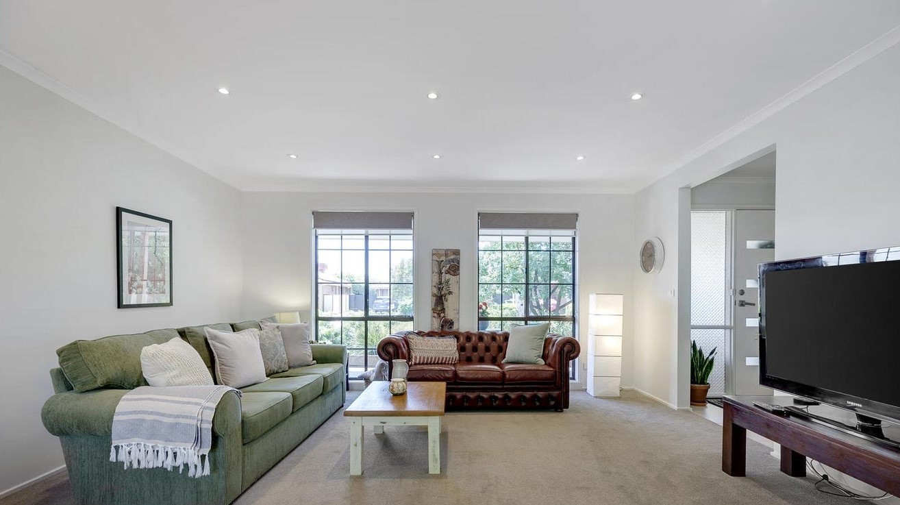 12 Hinkler Drive, Mill Park, VIC 3082, Mill Park - Thumbnail 5