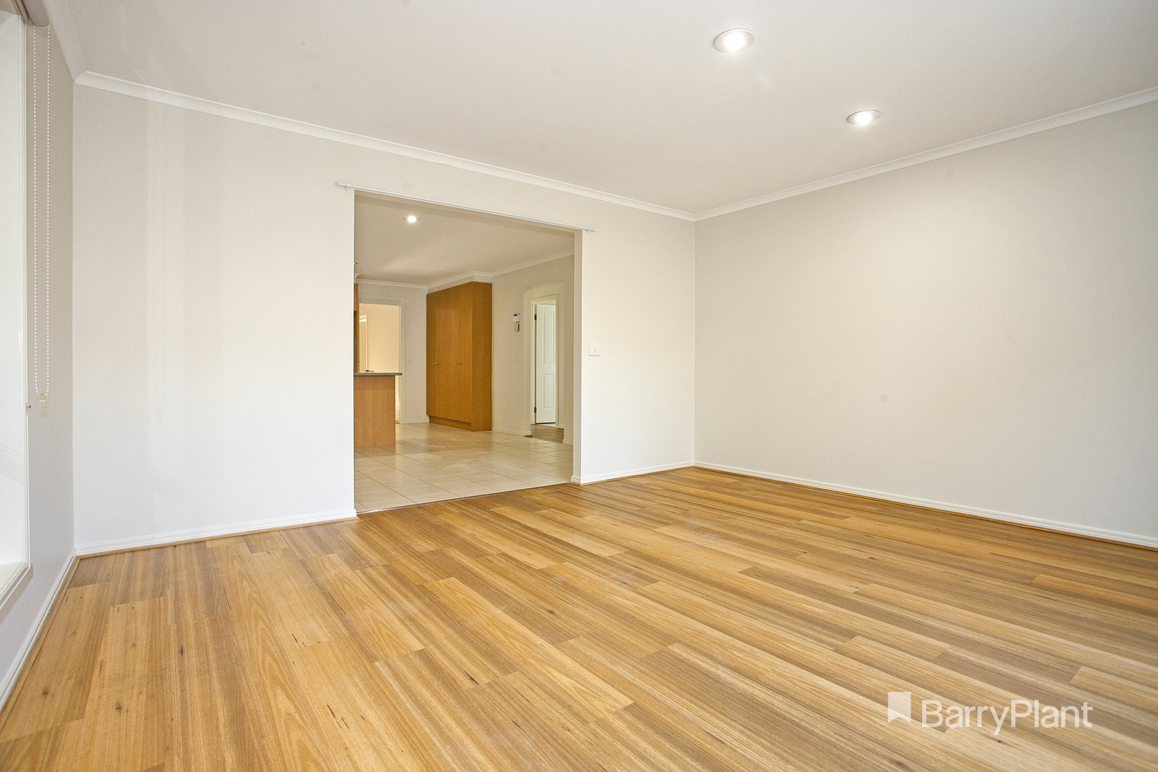 12 Hollington Way, Berwick, VIC 3806, Berwick - Thumbnail 4