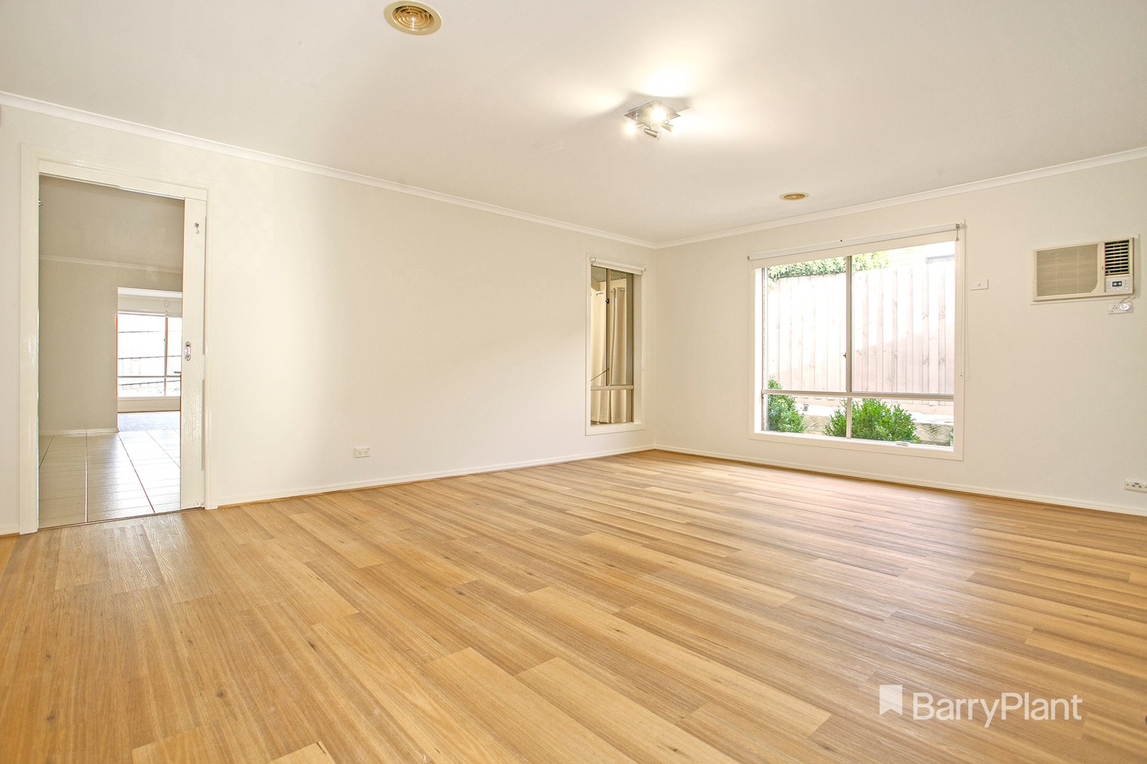 12 Hollington Way, Berwick, VIC 3806, Berwick - Thumbnail 5