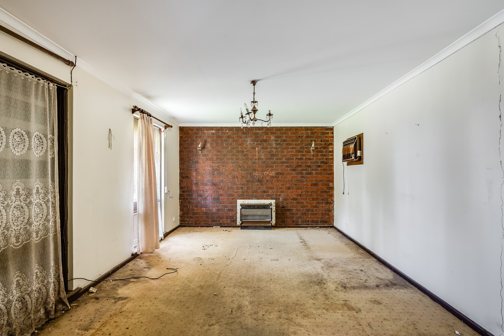 12 Holman Road, Christie Downs, SA 5164 - Thumbnail 2 - 17/06/2022