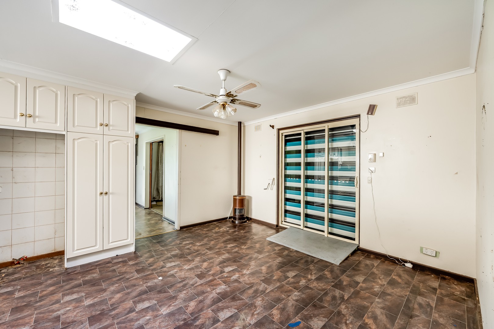 12 Holman Road, Christie Downs, SA 5164, Christie Downs - Thumbnail 4