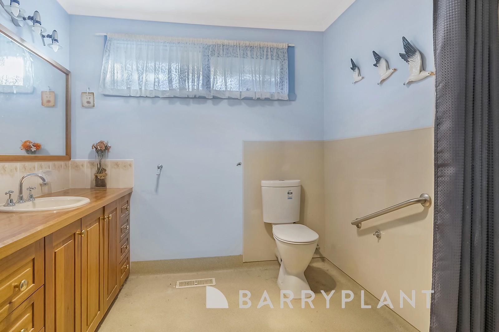 12 Hudson Place, Melton, VIC 3337, Melton - Thumbnail 5