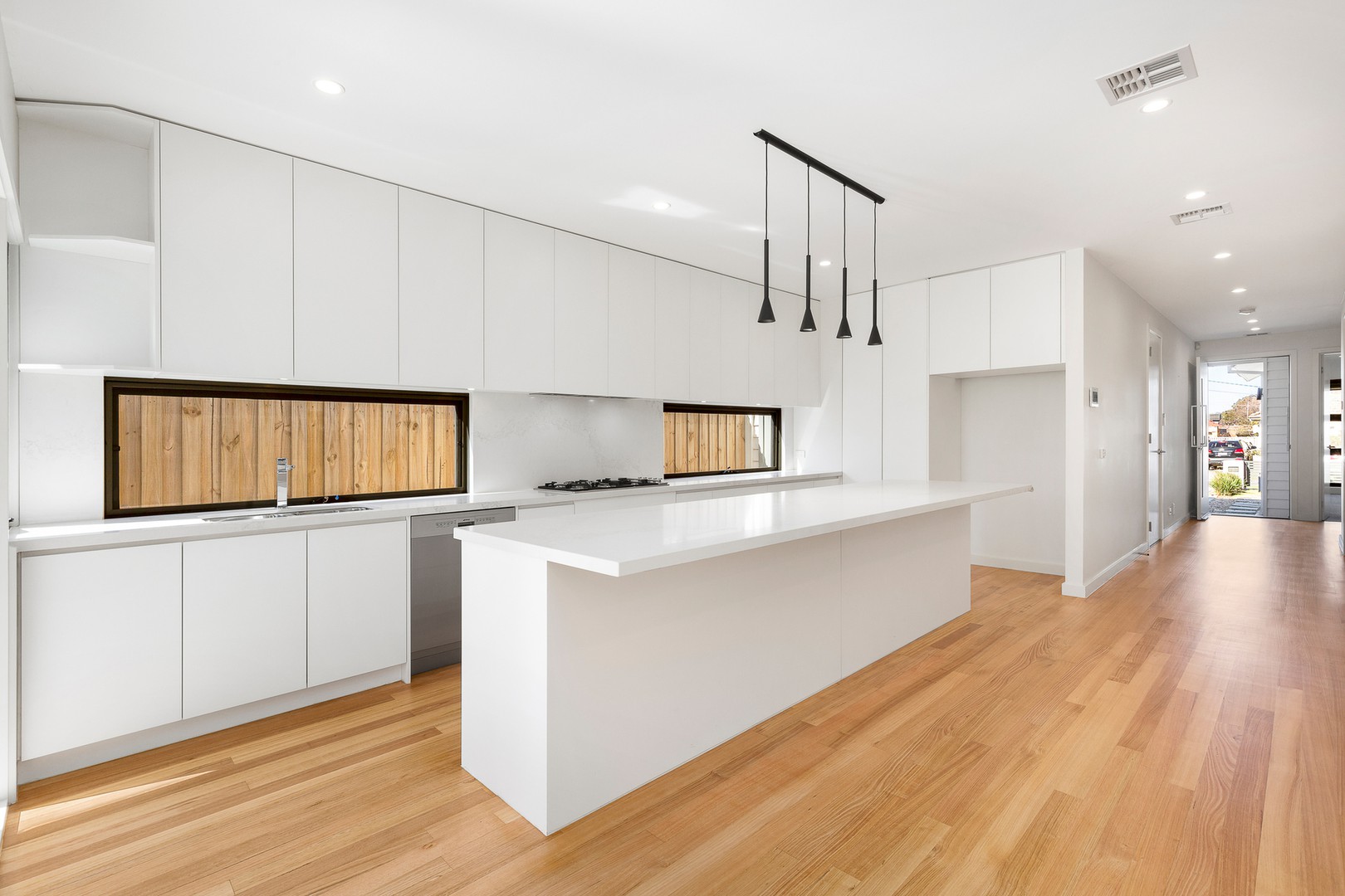 12 Irma Grove, Pascoe Vale, VIC 3044, Pascoe Vale - Thumbnail 4
