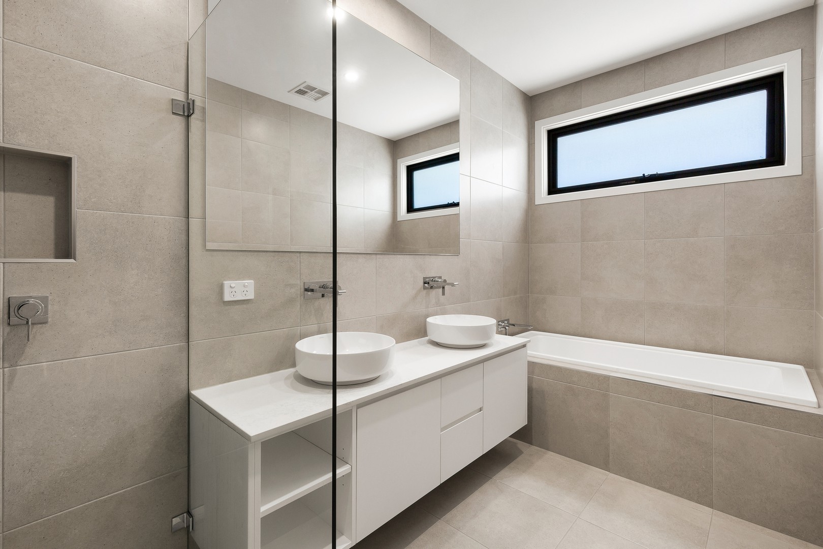 12 Irma Grove, Pascoe Vale, VIC 3044, Pascoe Vale - Thumbnail 6