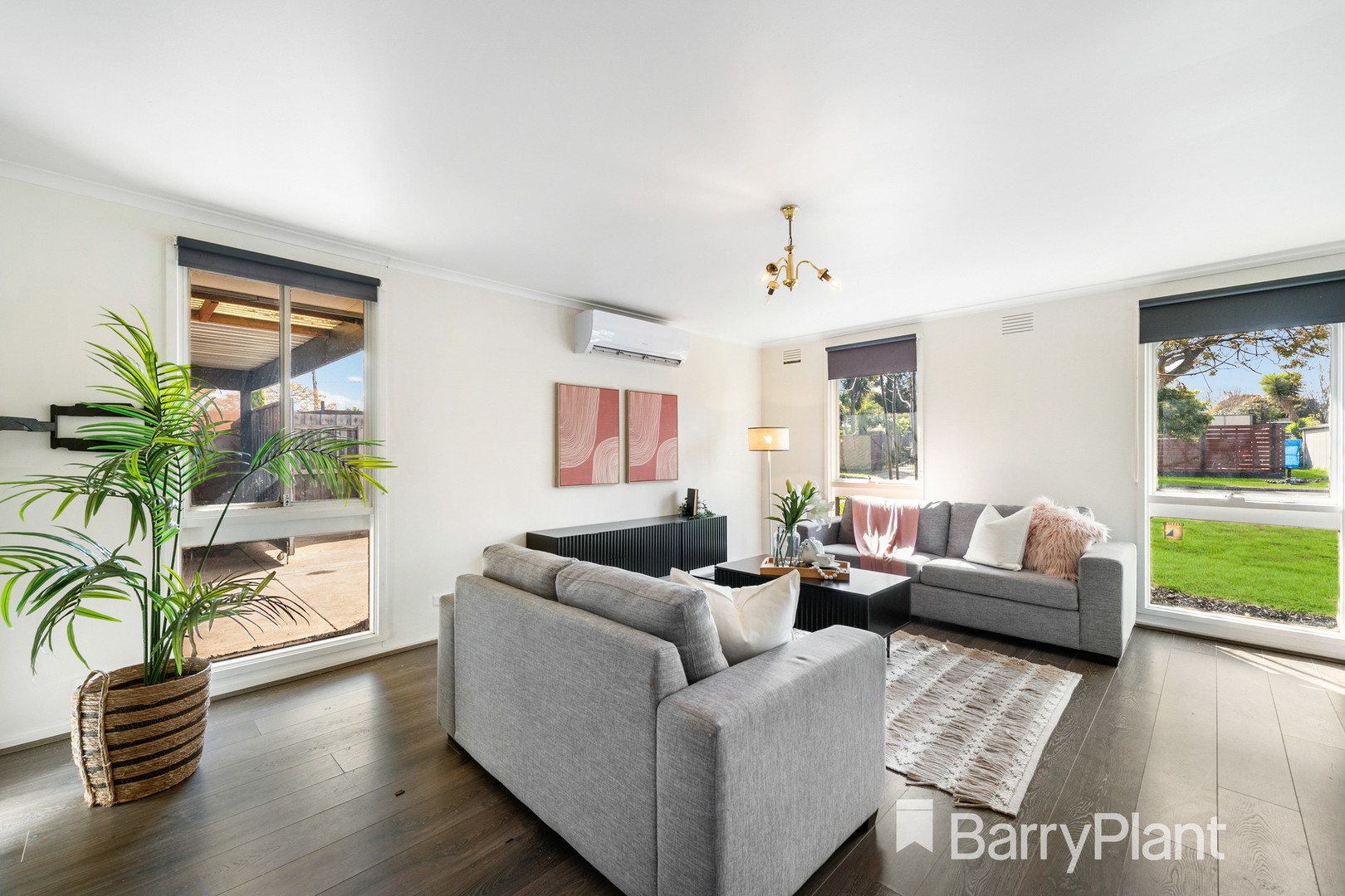 12 Irving Road, Melton, VIC 3337, Melton - Thumbnail 5