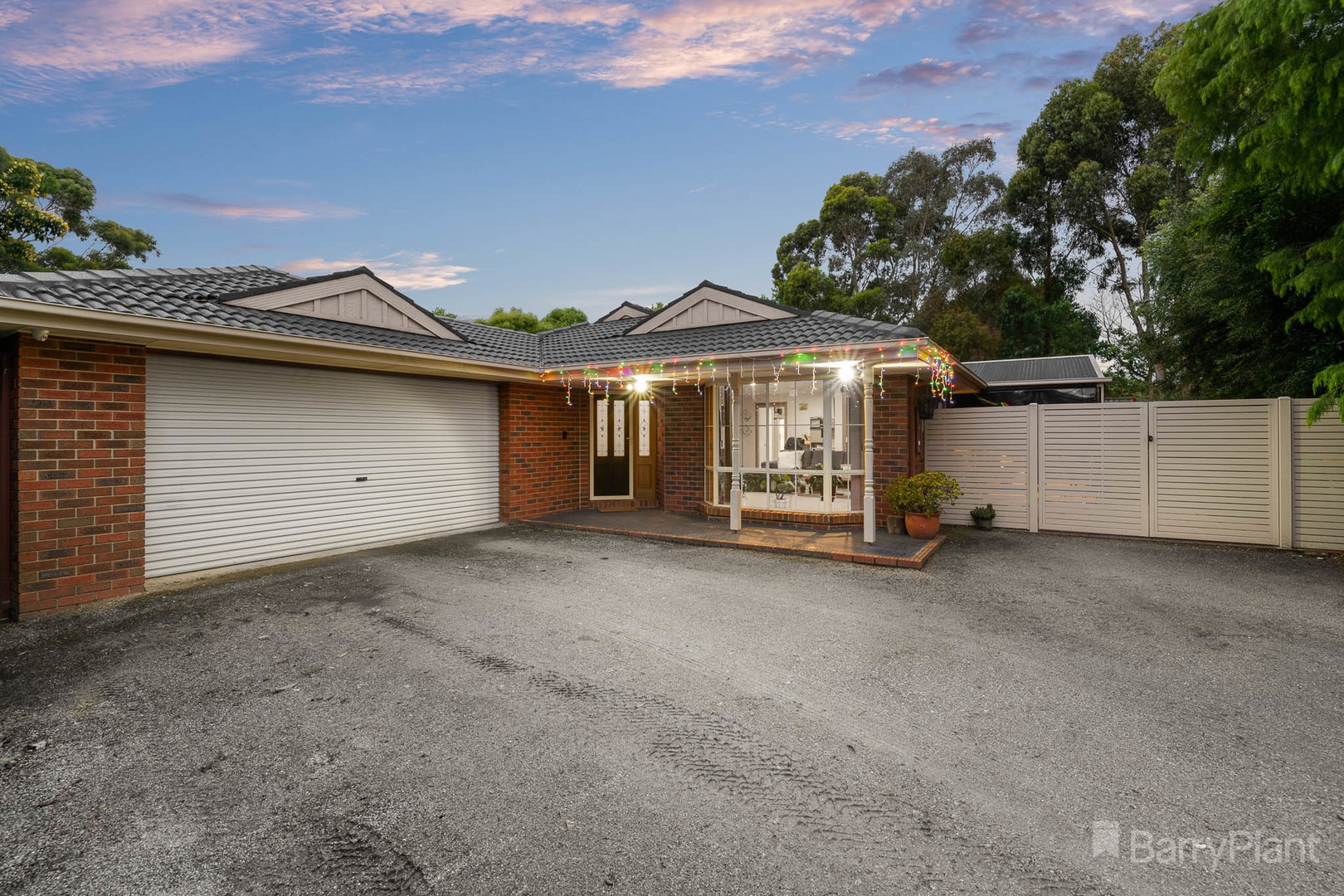 12 Jacobs Court, Pakenham, VIC 3810, Pakenham - Thumbnail 2