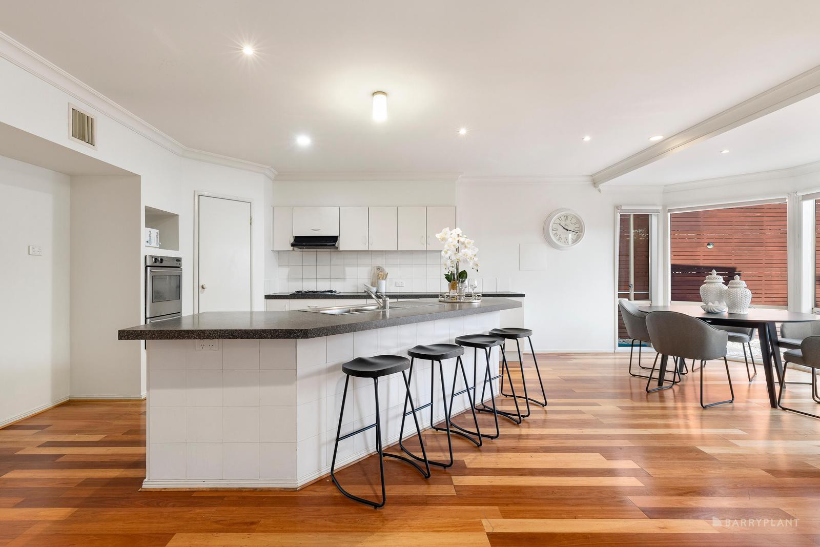 12 Jising Court, Doncaster East, VIC 3109, Doncaster East - Thumbnail 4