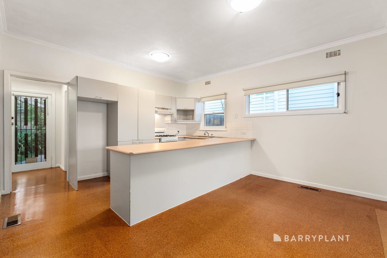 12 Jones Crescent, Rosanna, VIC 3084, Rosanna - Thumbnail 4