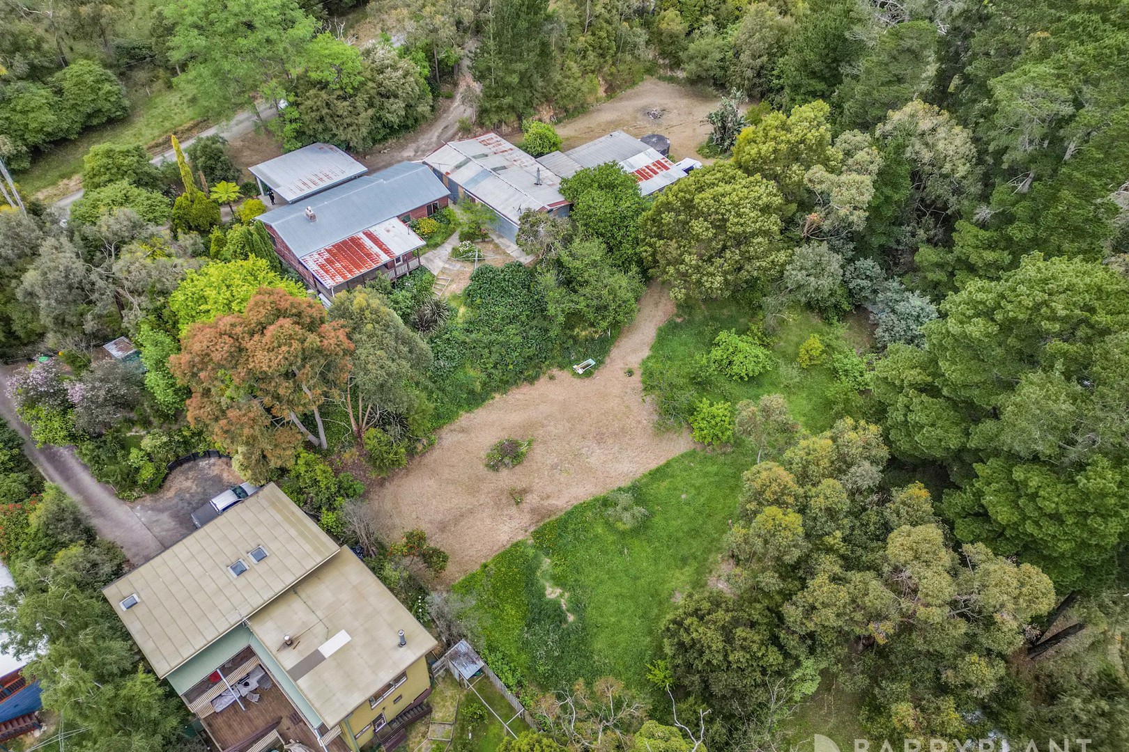 12 Juliet Crescent, Healesville, VIC 3777 - Thumbnail 2 - 02/11/2023