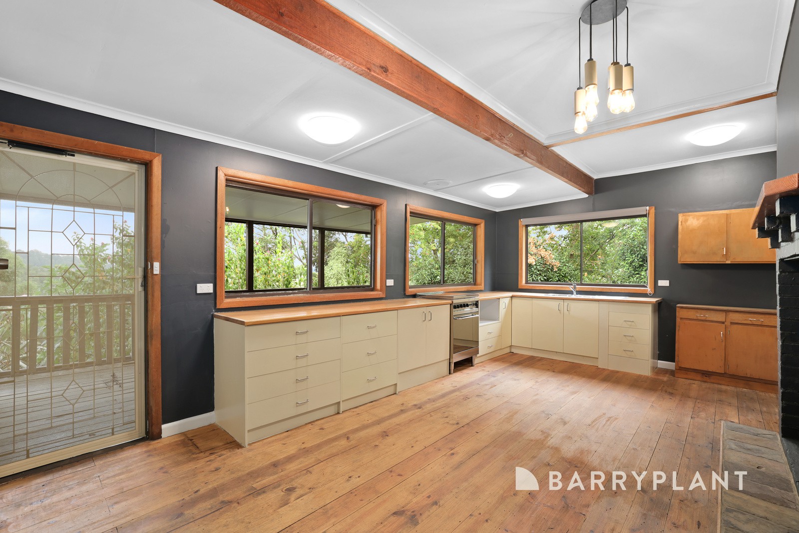 12 Juliet Crescent, Healesville, VIC 3777 - Thumbnail 2 - 23/02/2026