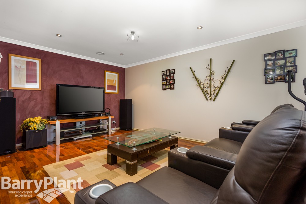 12 Juniper Avenue, Point Cook, VIC 3030, Point Cook - Thumbnail 3