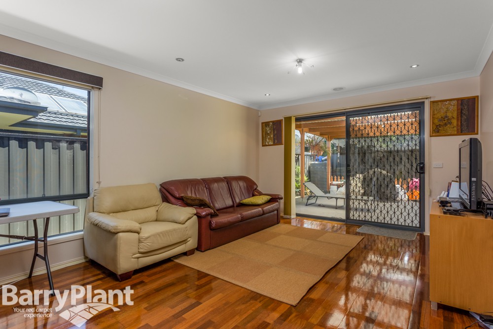 12 Juniper Avenue, Point Cook, VIC 3030, Point Cook - Thumbnail 6