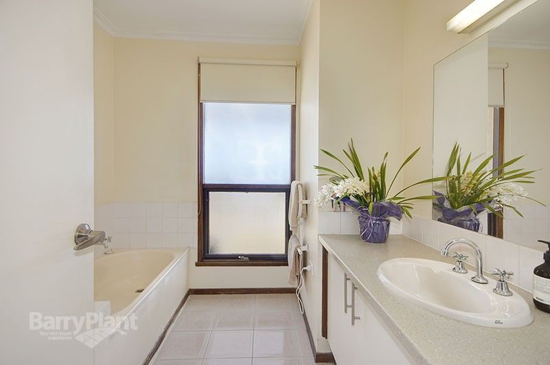 12 Kanimbla Avenue, Leopold, VIC 3224, Leopold - Thumbnail 6