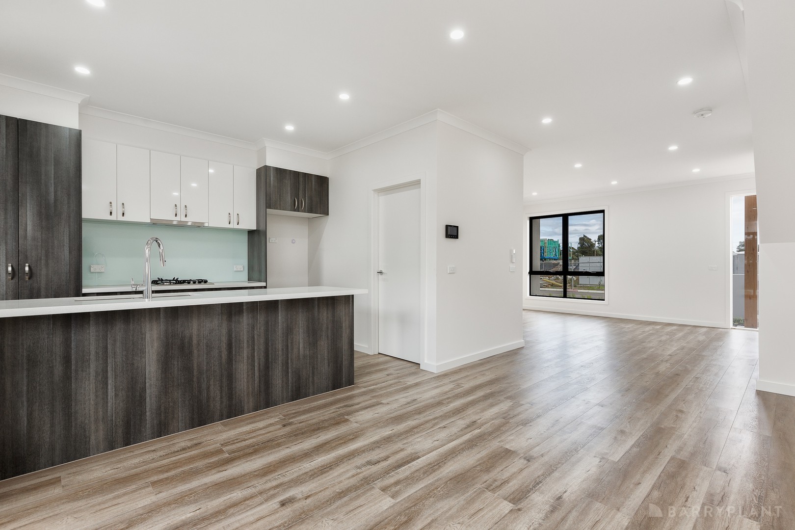 12 Karrabina Avenue, Doveton, VIC 3177, Doveton - Thumbnail 3