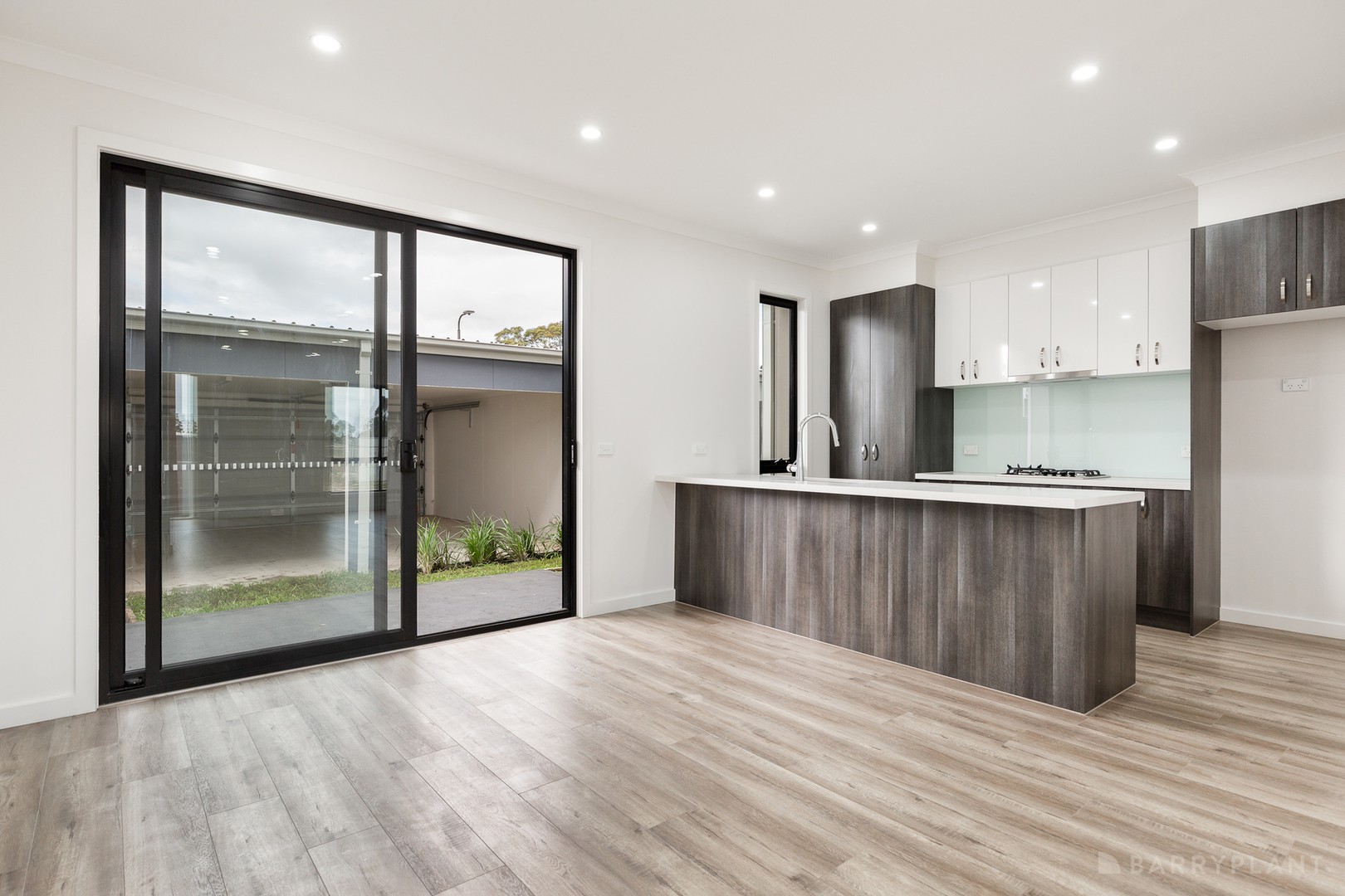 12 Karrabina Avenue, Doveton, VIC 3177, Doveton - Thumbnail 6