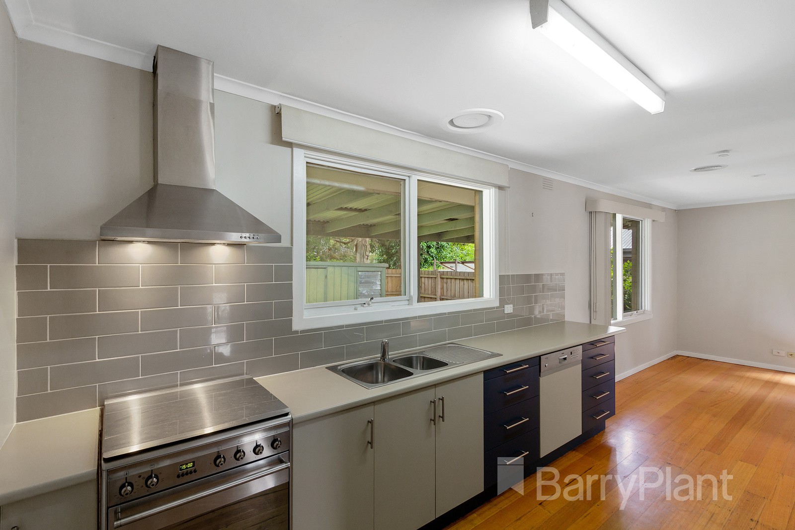 12 Kauri Court, Croydon, VIC 3136 - Thumbnail 1 - 03/07/2026
