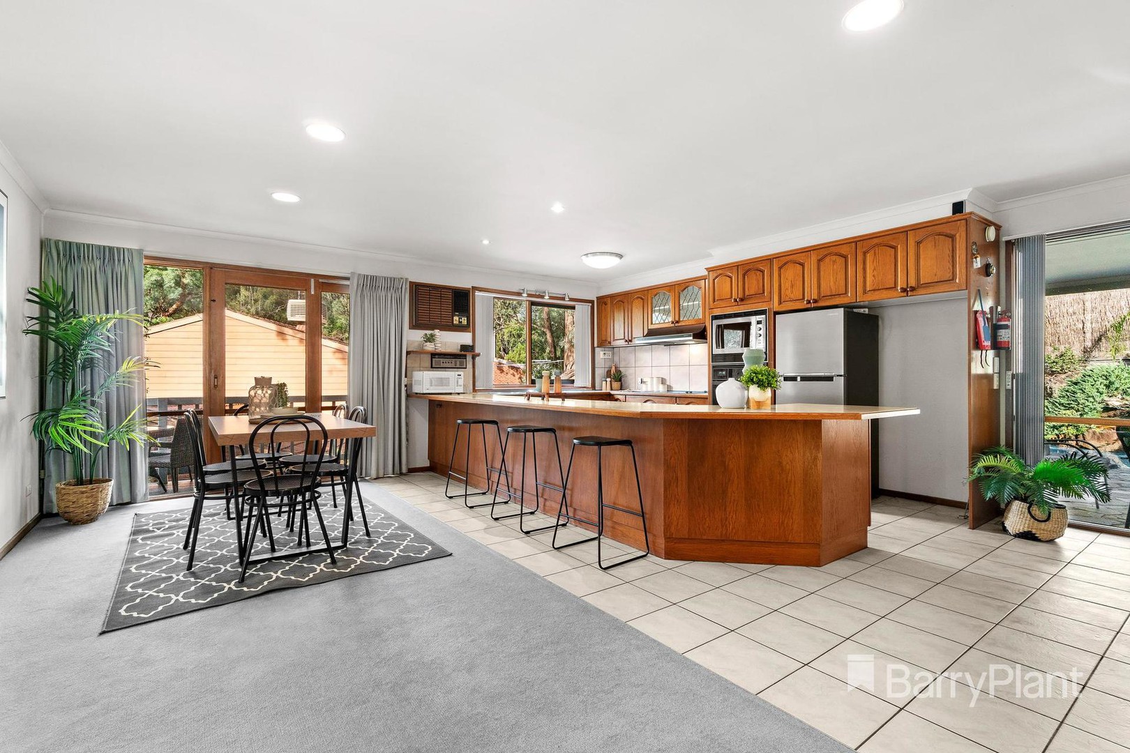 12 Keswick GlenGreensborough, VIC 3088, Greensborough - Thumbnail 4