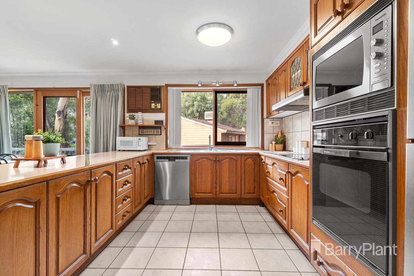 12 Keswick GlenGreensborough, VIC 3088, Greensborough - Thumbnail 6