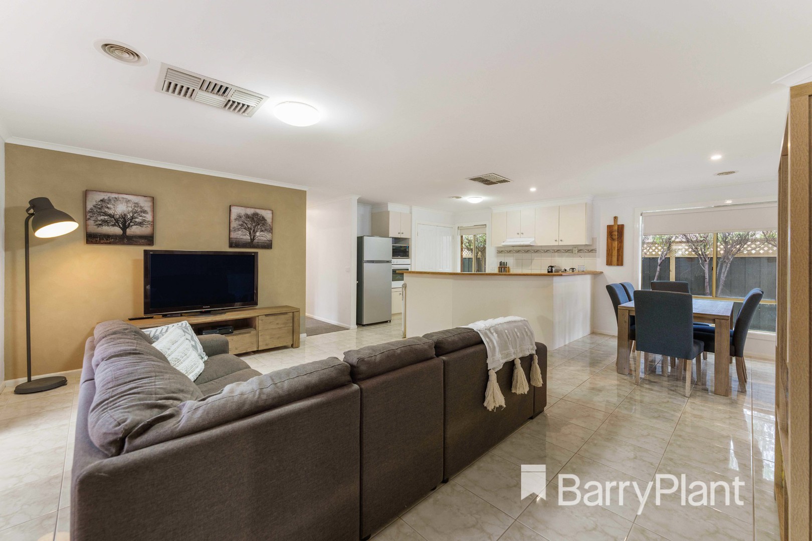 12 Kinloch Court, Wyndham Vale, VIC 3024, Wyndham Vale - Thumbnail 8