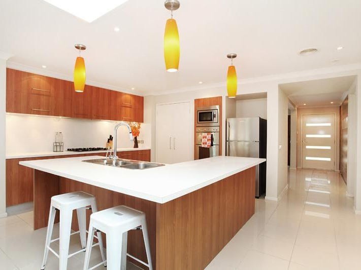 12 Kinloch Grove, Greenvale, VIC 3059, Greenvale - Thumbnail 2