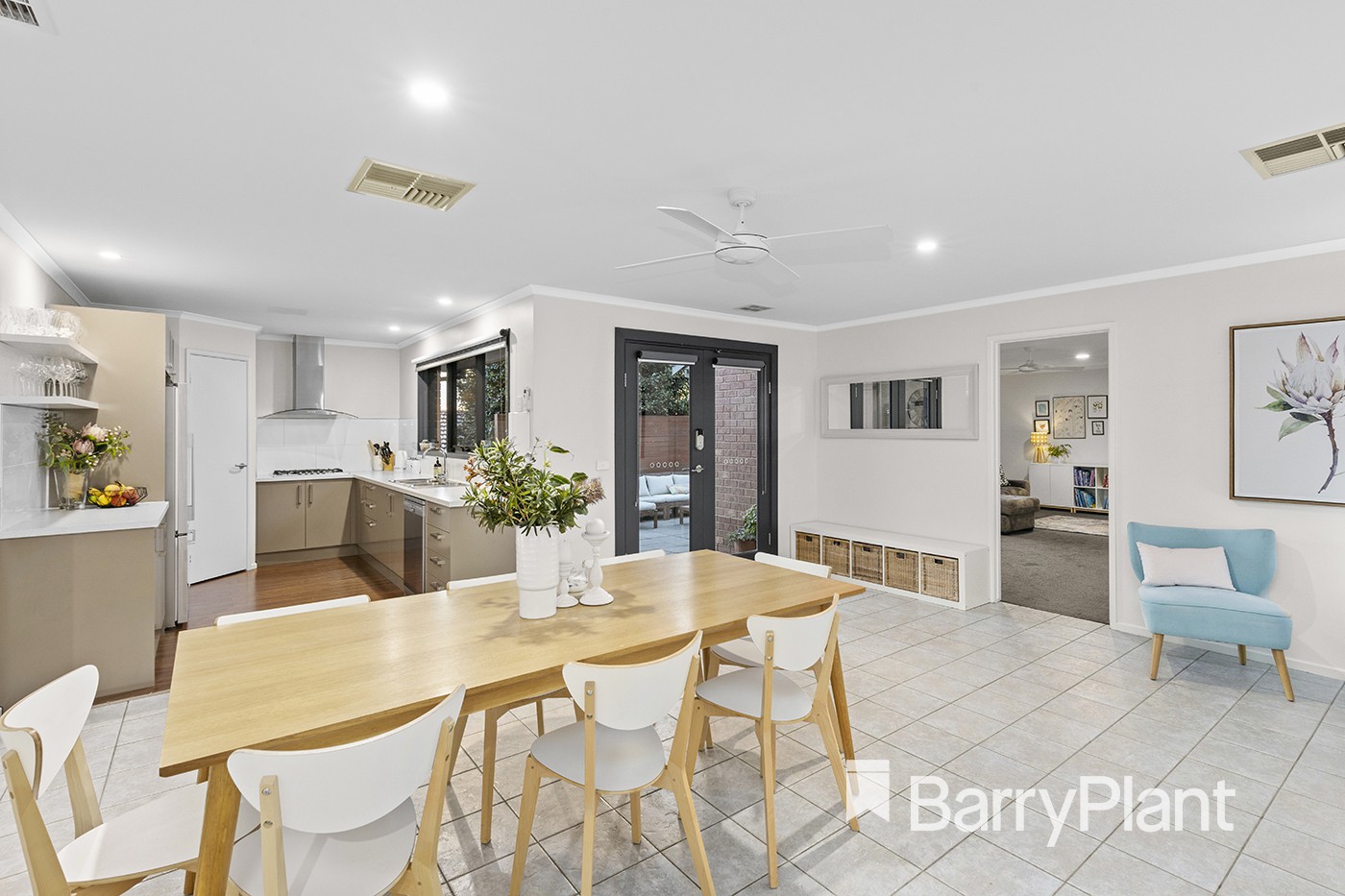 12 Kirkford Drive, Mooroolbark, VIC 3138, Mooroolbark - Thumbnail 5