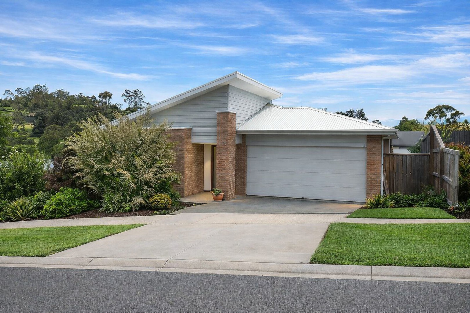 12 Kookaburra Grove, Neerim South, VIC 3831