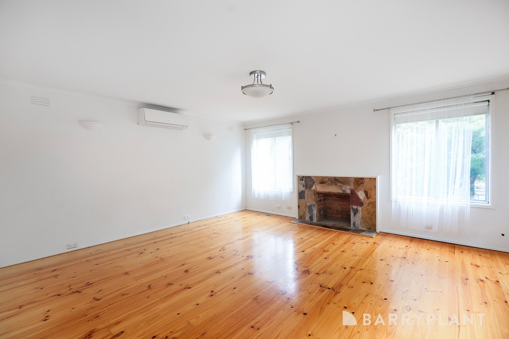 12 Krambruk Street, Sunshine West, VIC 3020, Sunshine West - Thumbnail 3