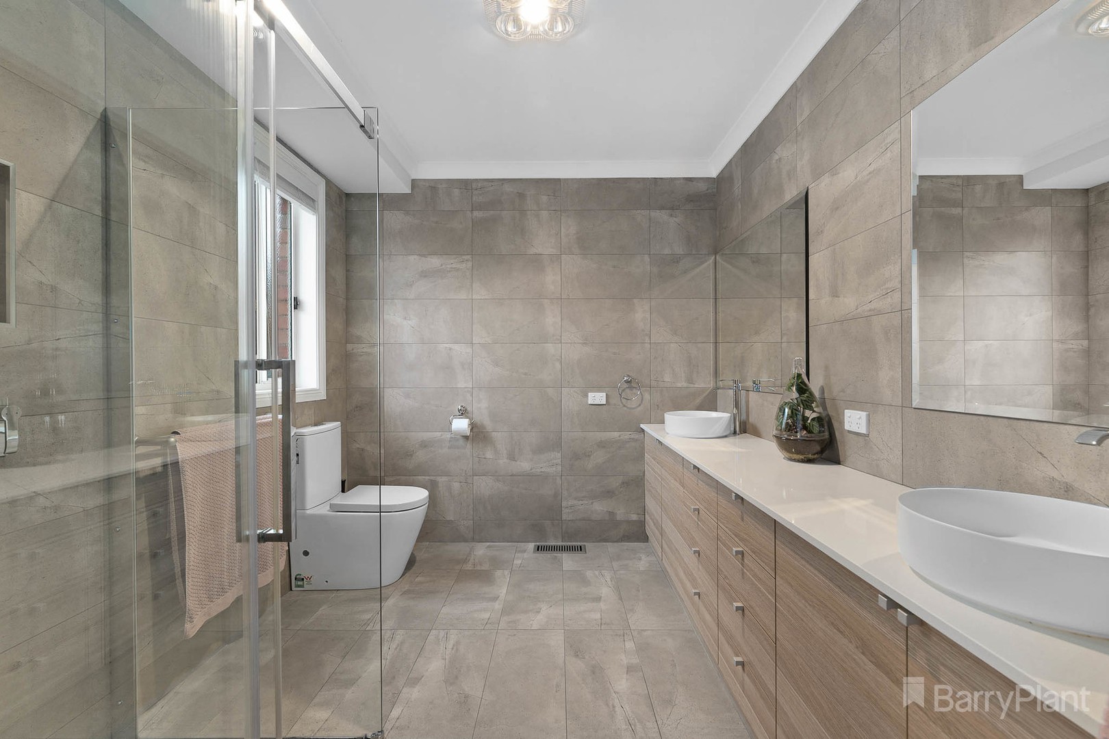 12 Kuranda Crescent, Berwick, VIC 3806, Berwick - Thumbnail 3