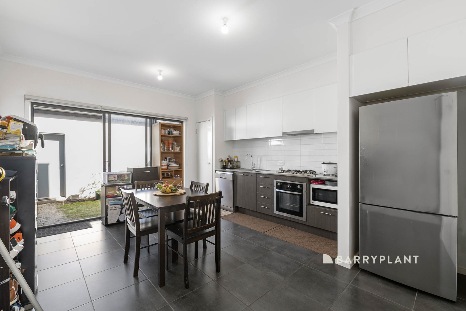 12 Langley Way, Pakenham, VIC 3810, Pakenham - Thumbnail 3
