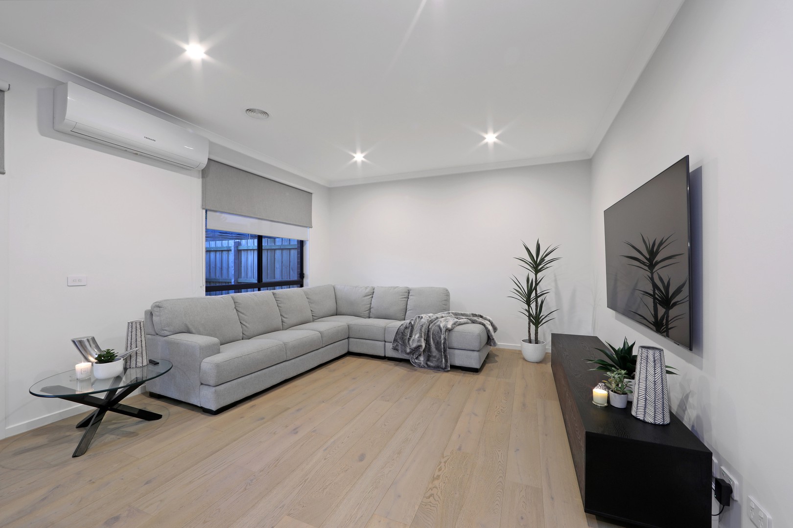 12 Laurina Close, Lysterfield, VIC 3156, Lysterfield - Thumbnail 3