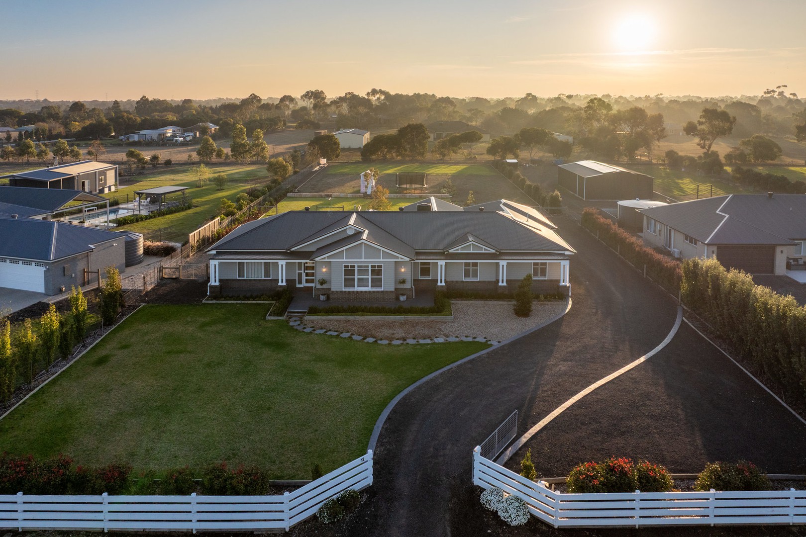 12 Le Maitre Drive, Bannockburn, VIC 3331, Bannockburn - Thumbnail 2