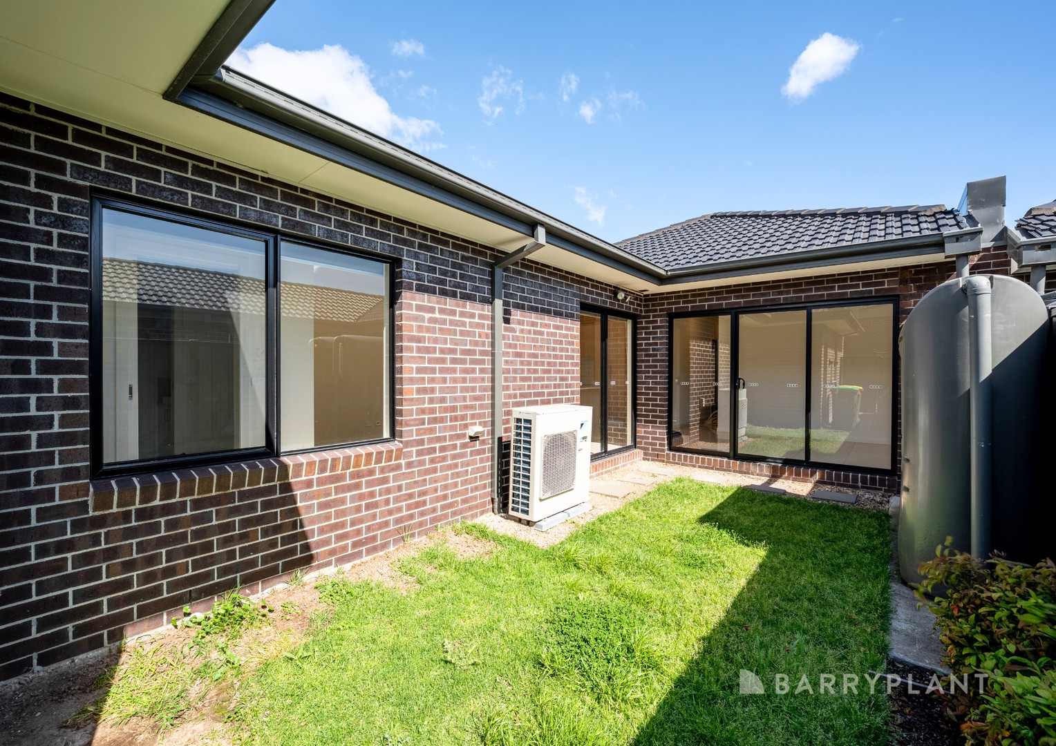 12 Lefroy Walk, Wollert, VIC 3750 - Thumbnail 1 - 06/10/2025