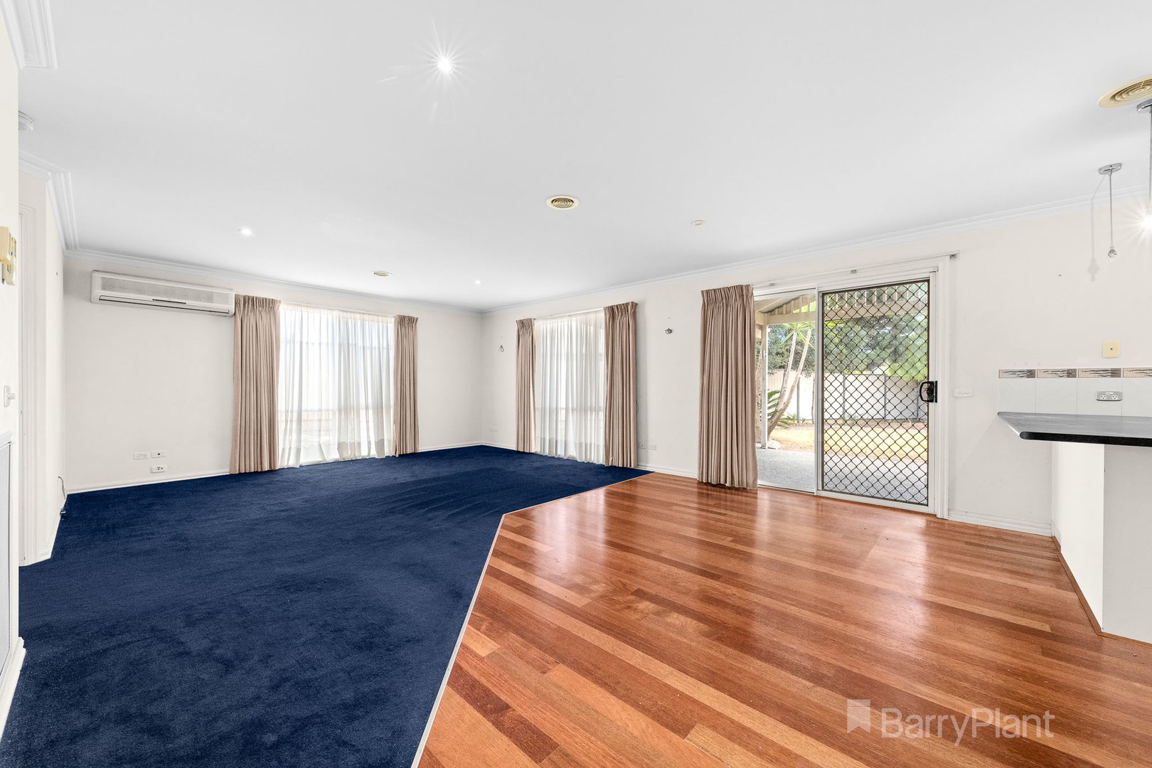 12 Lindenow Court, Cranbourne North, VIC 3977, Cranbourne North - Thumbnail 4