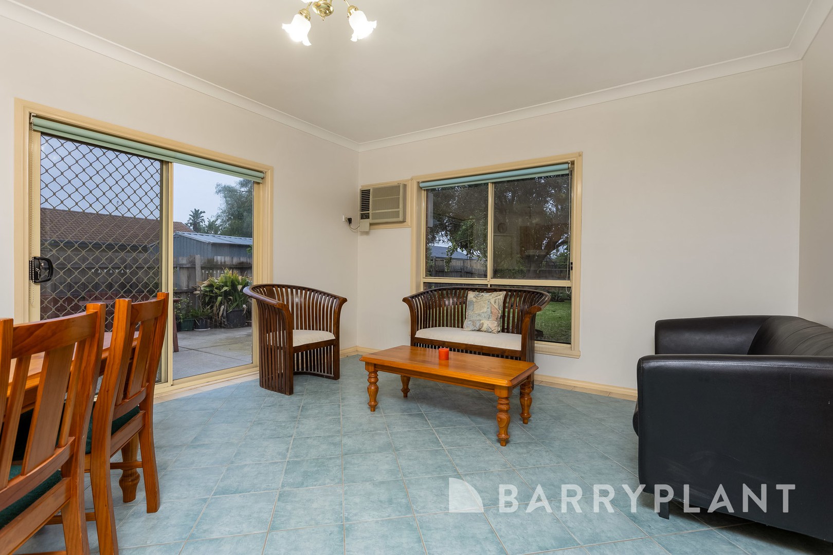 12 Locan Court, Altona Meadows, VIC 3028, Altona Meadows - Thumbnail 6