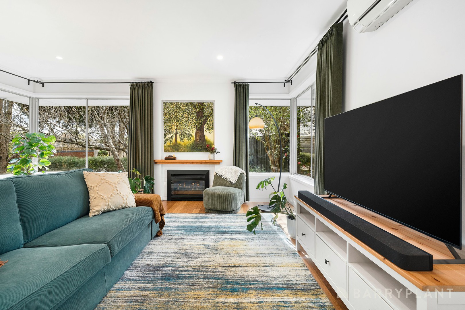 12 Lockhart Court, Kilsyth, VIC 3137 - Thumbnail 2 - 06/08/2026