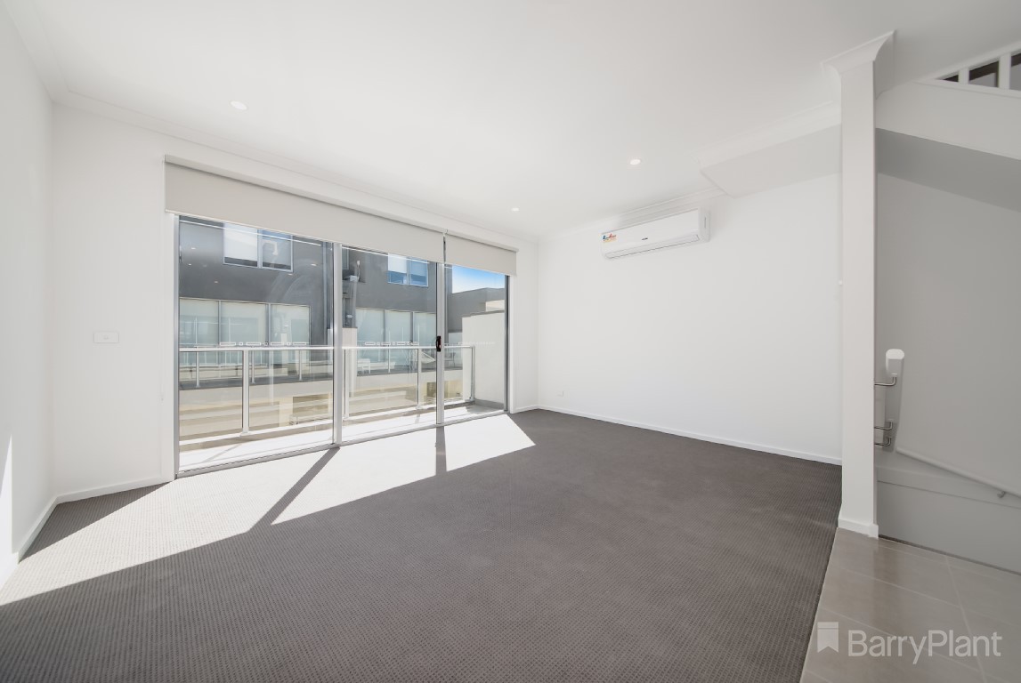12 Lofty Court, Officer, VIC 3809, Officer - Thumbnail 3