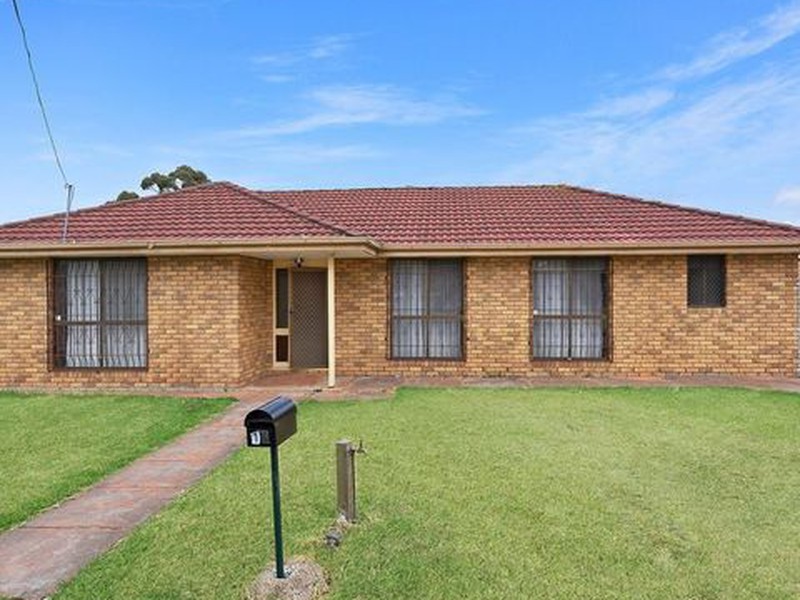 12 Longwood Court, Meadow Heights, VIC 3048 - Image - 04/12/2025