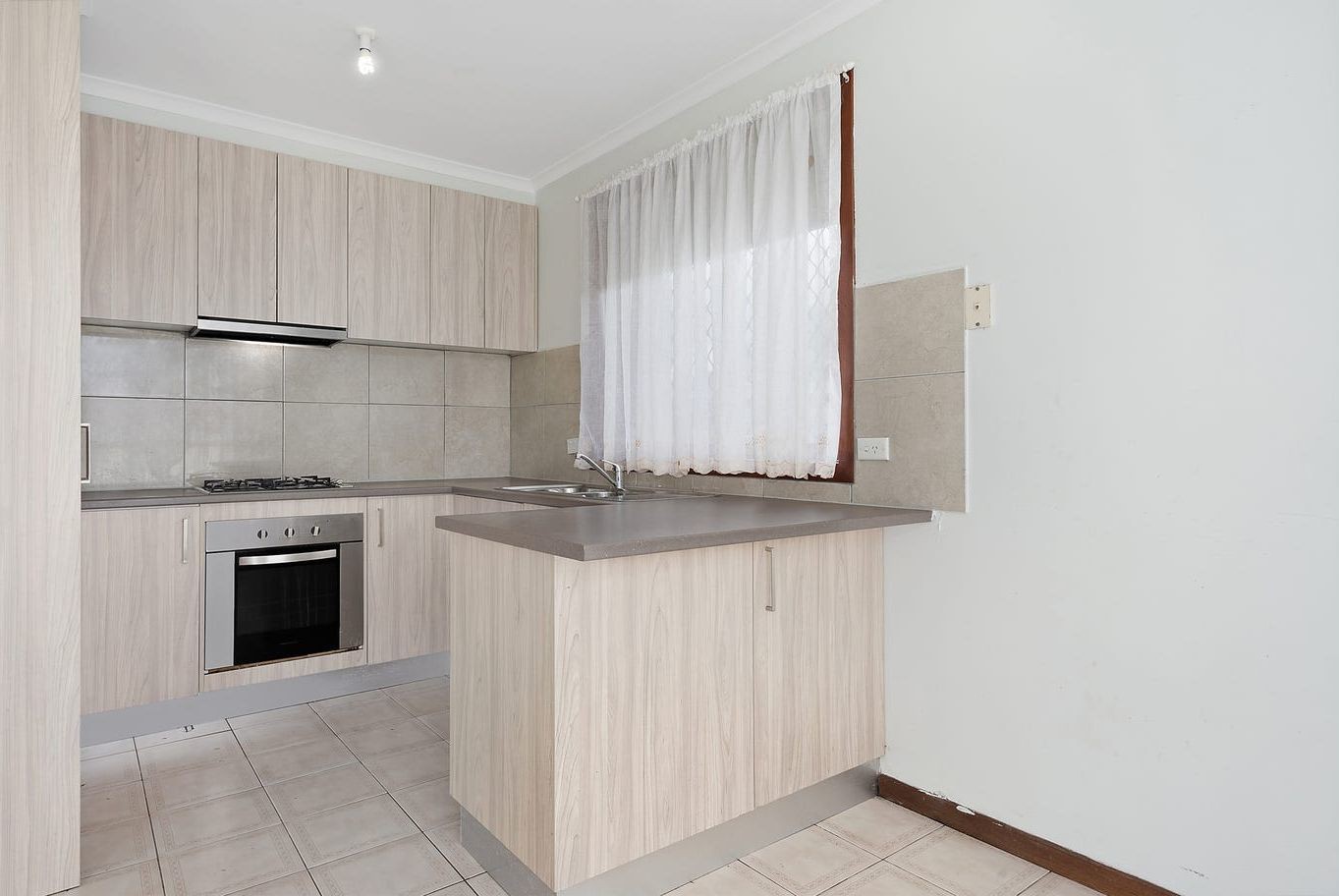 12 Longwood Court, Meadow Heights, VIC 3048, Meadow Heights - Thumbnail 3