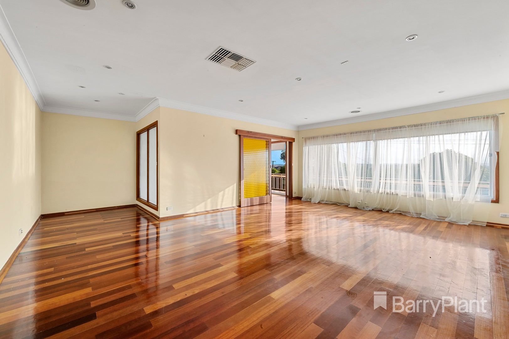 12 Lonsdale Street, Bulleen, VIC 3105, Bulleen - Thumbnail 7