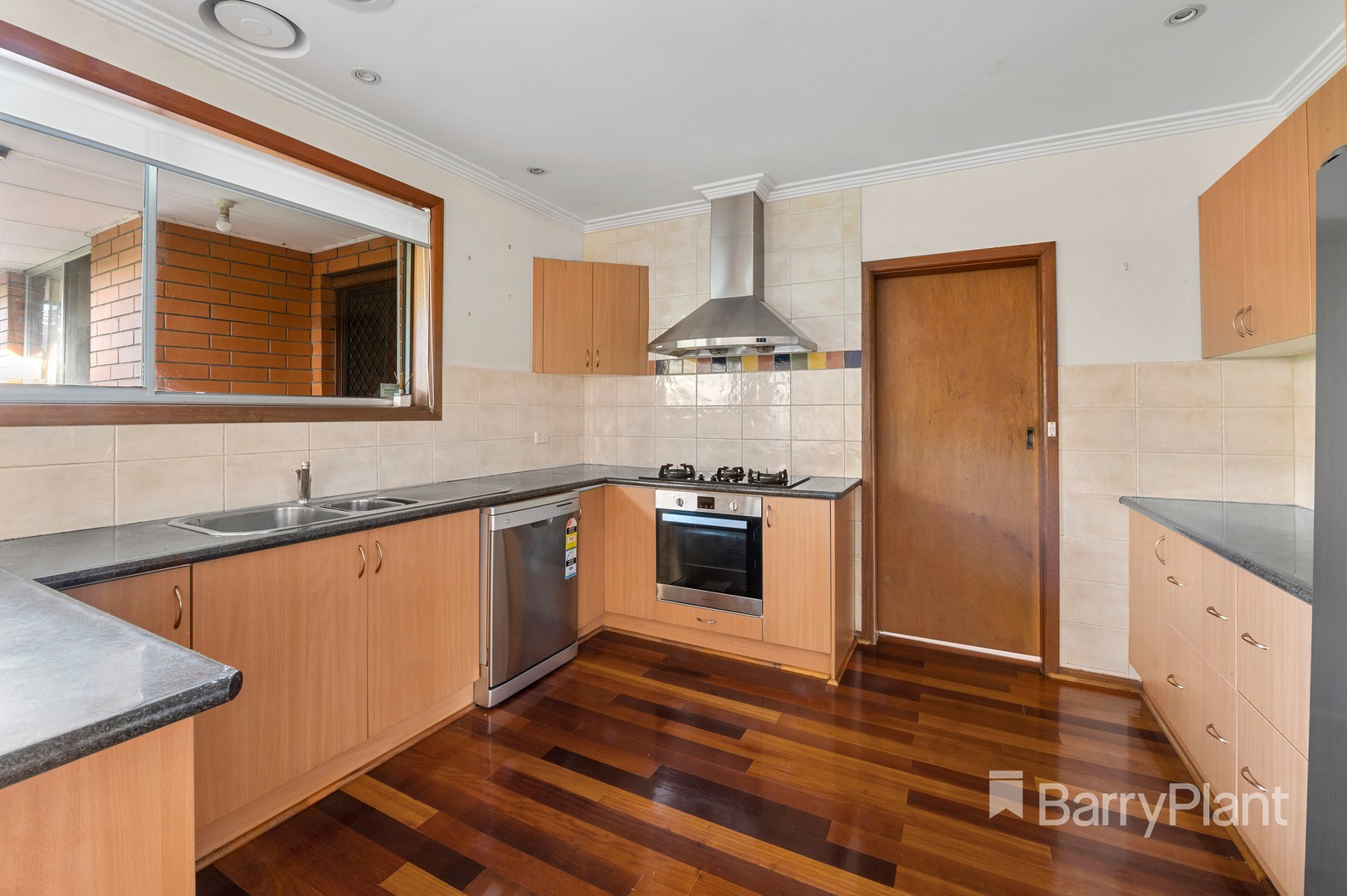 12 Lonsdale Street, Bulleen, VIC 3105, Bulleen - Thumbnail 2